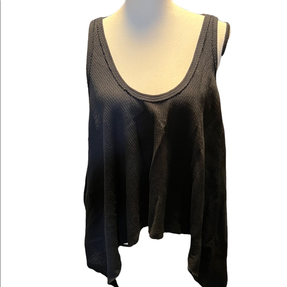 FREE PEOPLE Sing La La Black Scoop Neck Sleeveless A Asymmetric Hem Waffle Knit - Picture 2 of 4